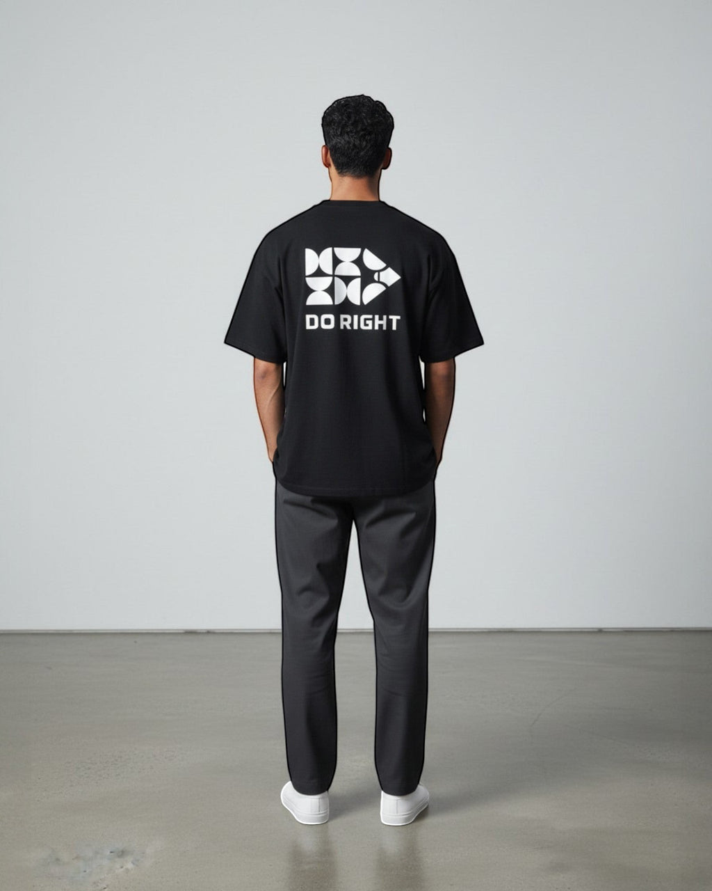 FALLR wear black 100% cotton oversized t-shirt with white 'DO RIGHT' graphic print on back.