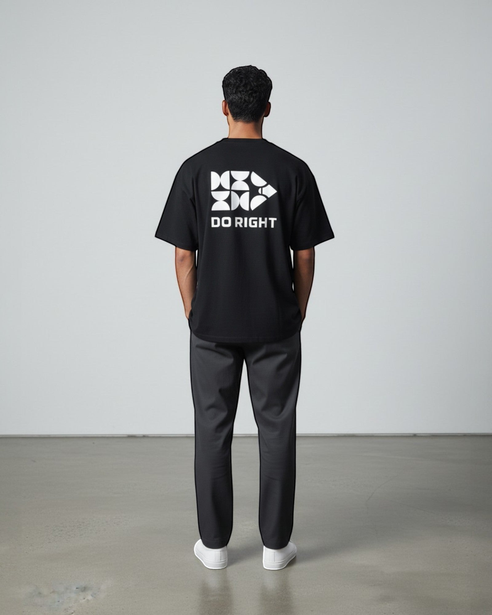 FALLR wear black 100% cotton oversized t-shirt with white 'DO RIGHT' graphic print on back.